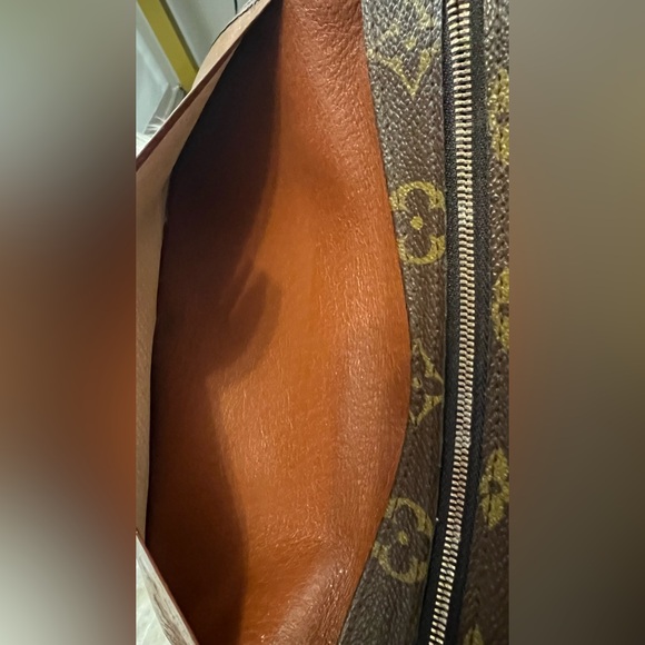 Louis Vuitton Monogram Pochette Rabat 23 Clutch Bag - Picture 11 of 14